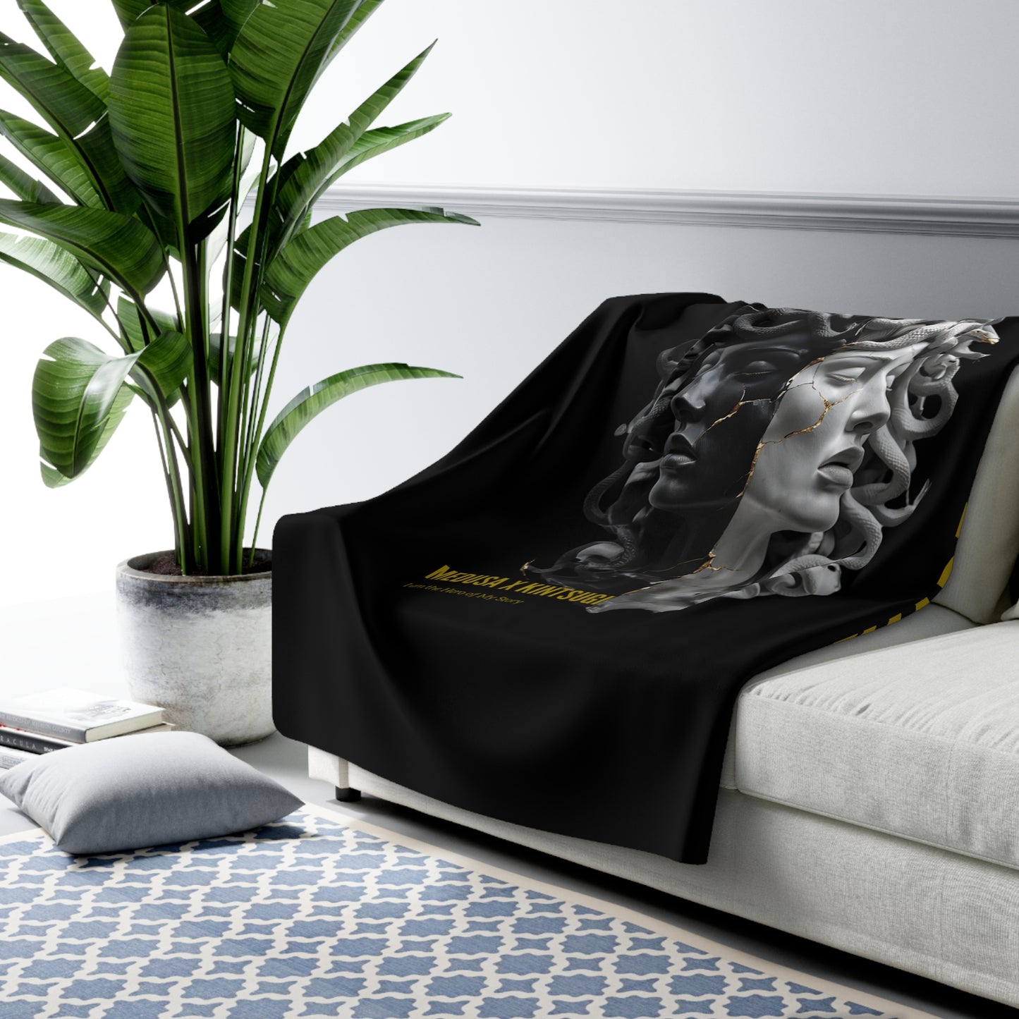 Remade in Gold™ Sherpa Blanket – Medusa x Kintsugi Edition