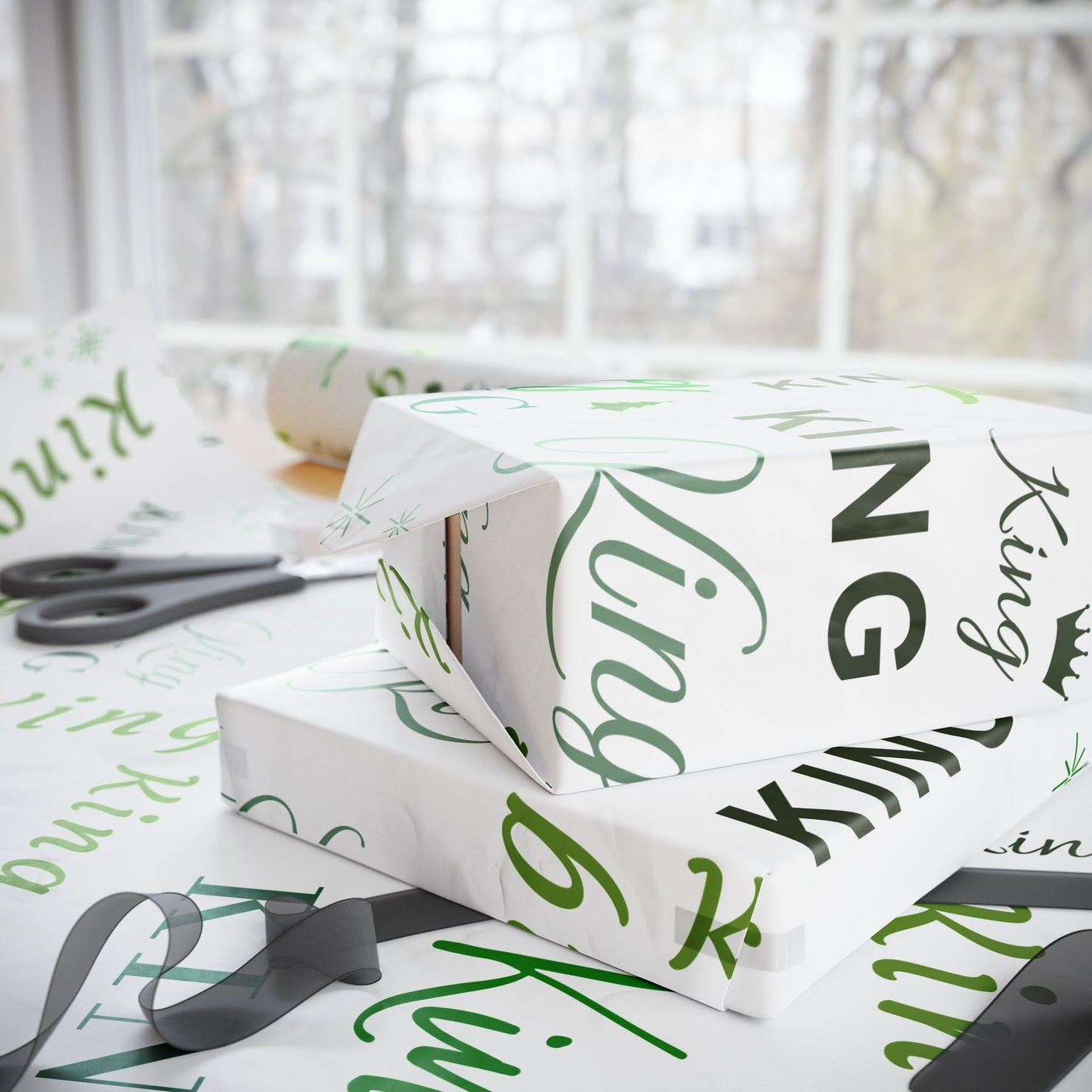 King, All Wrapped-up Wrapping Papers with Green text