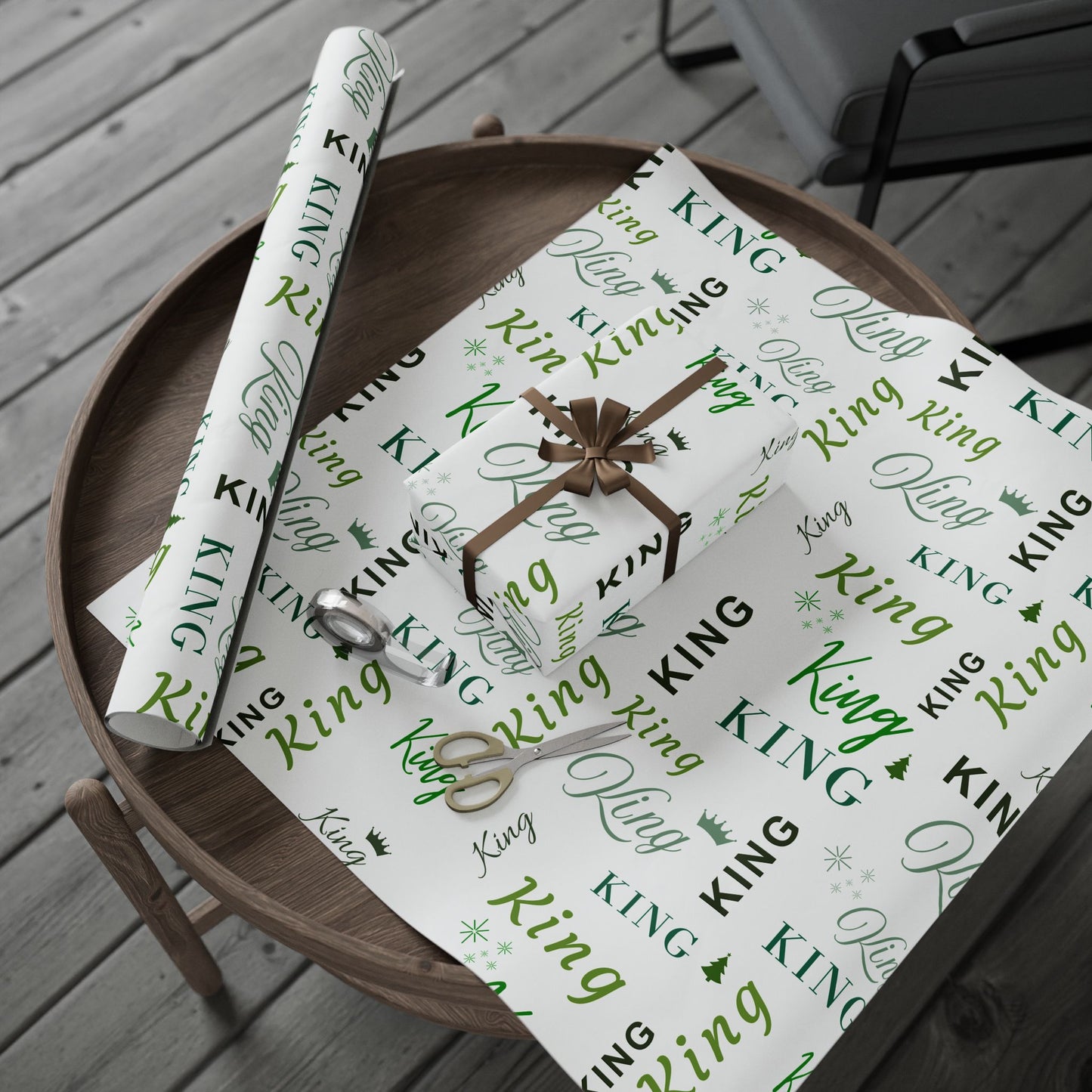 King, All Wrapped-up Wrapping Papers with Green text